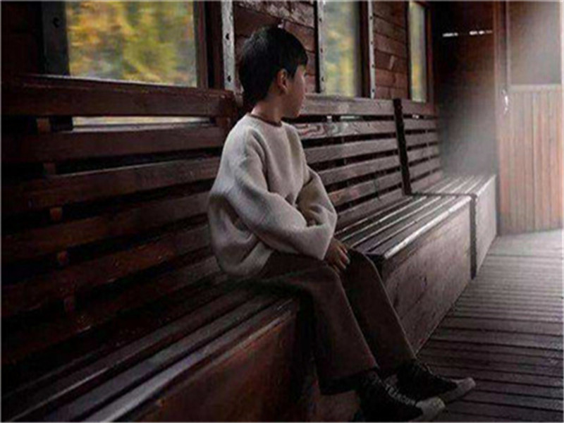 心理辅导教育学校是如何改变孩子的内向性格的.jpg
