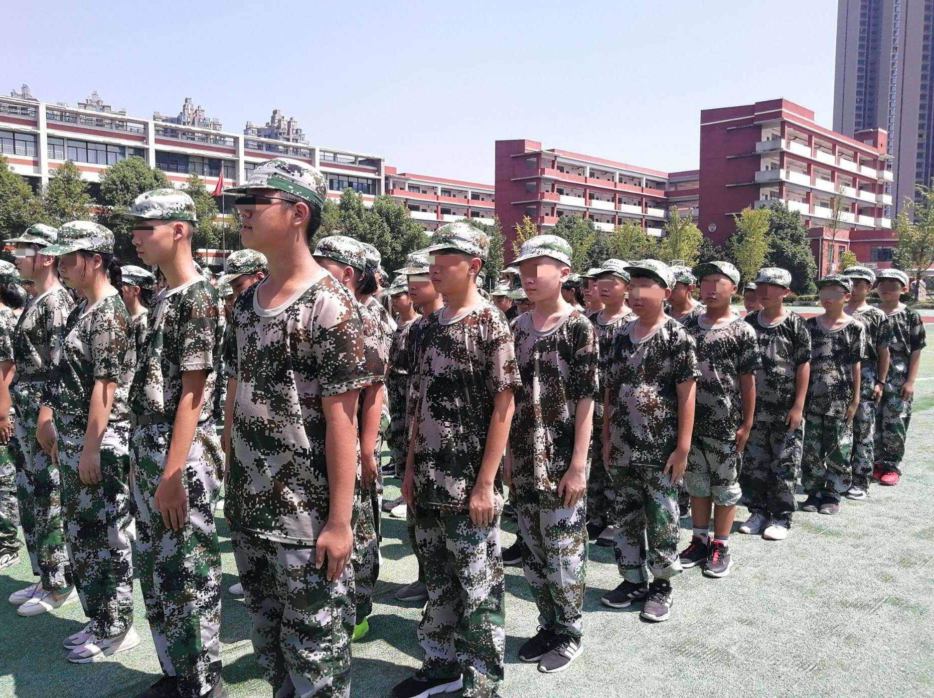 暴躁易怒,青少年封闭式教育学校