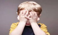 岳阳青少年心理辅导中心对于孩子自暴自弃的看法