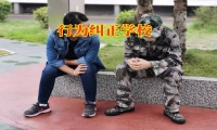 行为纠正学校破译孩子吸吮手指行为